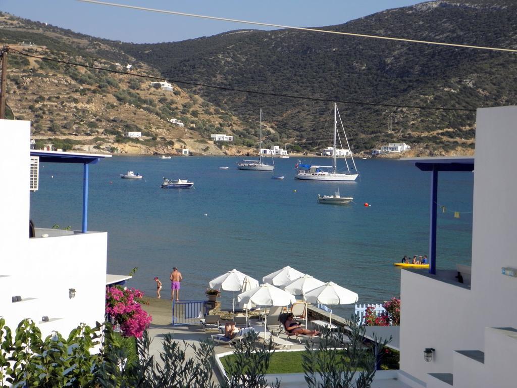 George'S Seaside Apartments Sifnos バティ エクステリア 写真